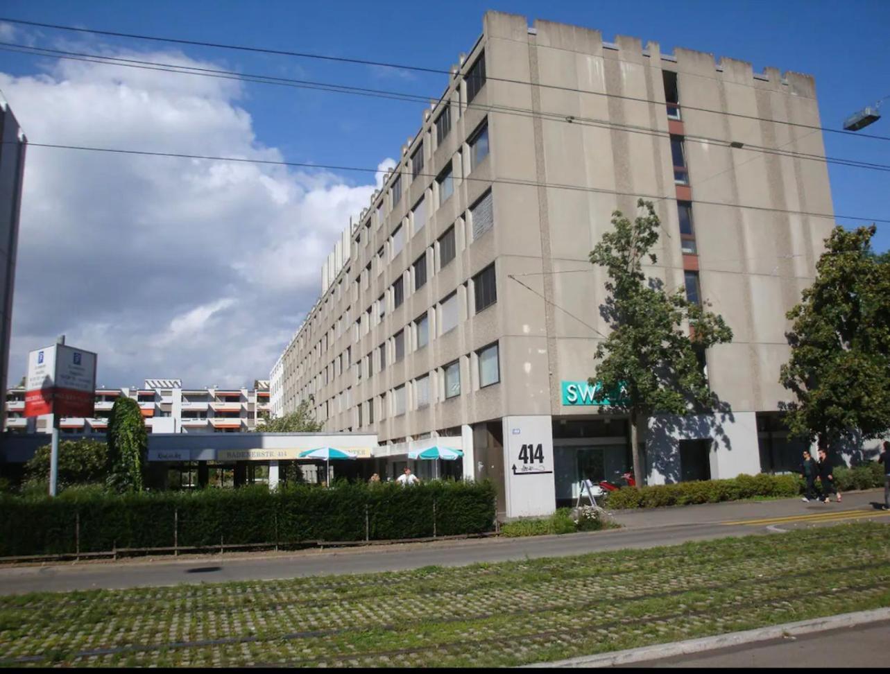 Executive Suite Ac & Free Parking Zürich Buitenkant foto